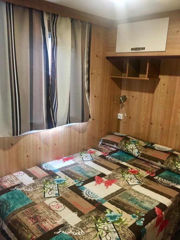 Camping Boneta Barruera Esterno foto